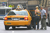 Pour prendre un taxi, il vous suffit de lever votre bras !